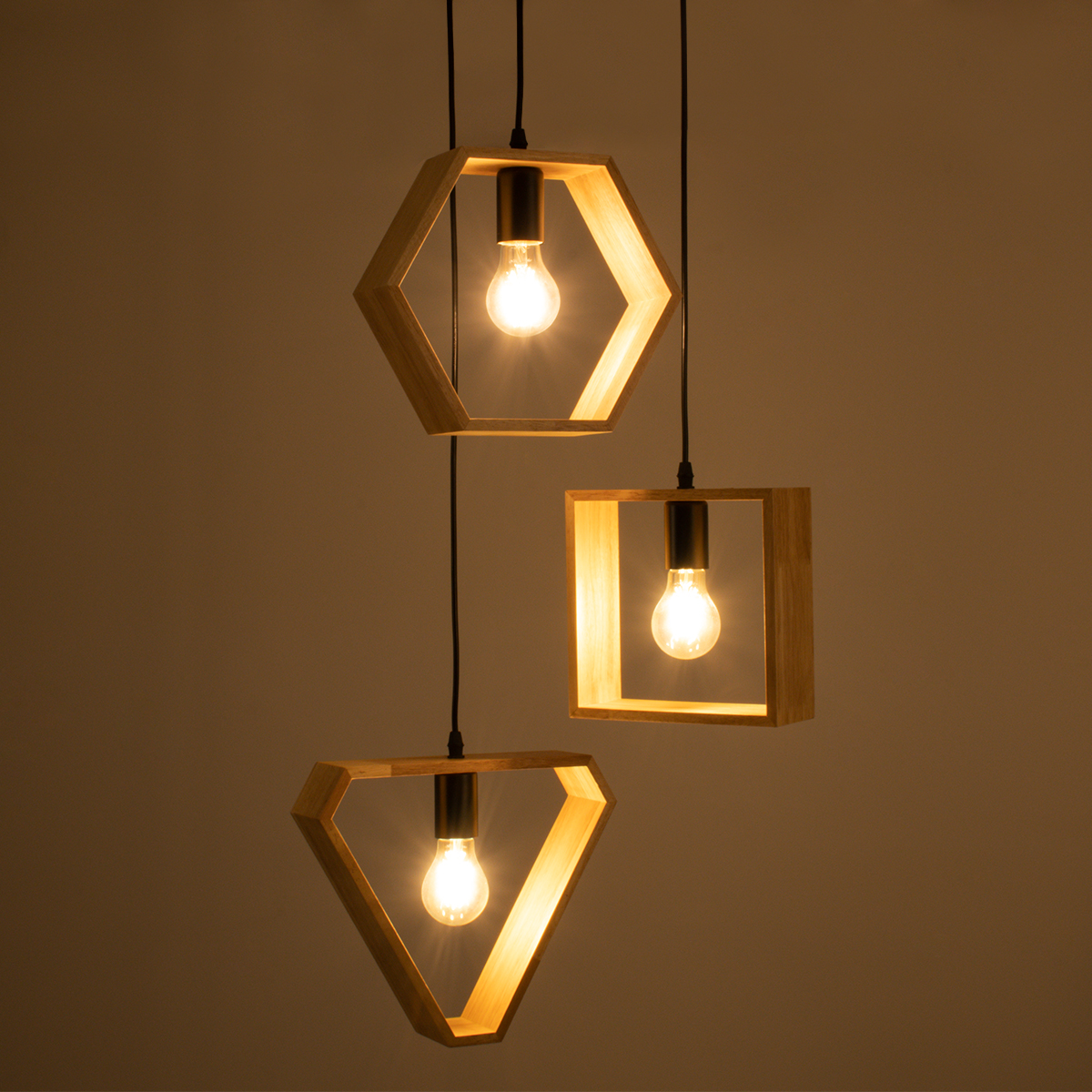 GLOBOSTAR® ELISE 00683 Μοντέρνο Κρεμαστό Φωτιστικό Οροφής με Ντουί 3 x E27 AC 220-240V IP20 - Μπεζ & Μαύρο - Μ55 x Π55 x Υ130cm 10 GLOBOSTAR® ELISE 00683 Μοντέρνο Κρεμαστό Φωτιστικό Οροφής με Ντουί 3 x E27 AC 220-240V IP20 - Μπεζ & Μαύρο - Μ55 x Π55 x Υ130cm - Image 8