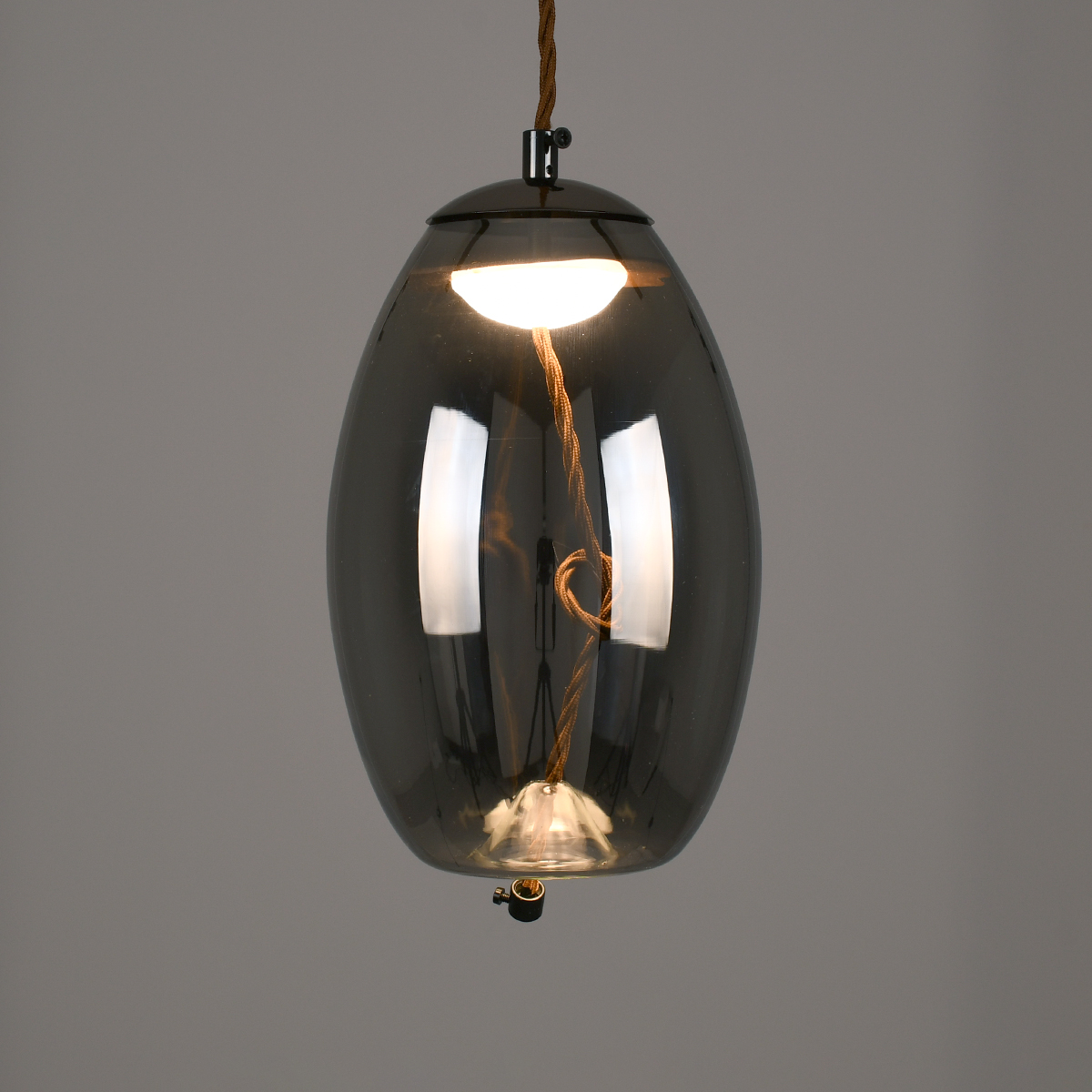 GLOBOSTAR® ΑΧΤΟΝ 00755 Μοντέρνο Κρεμαστό Φωτιστικό Οροφής LED 7W 500lm 180° AC 220-240V IP20 Θερμό Λευκό 2700K - Sanan SMD Chip - Μαύρο & Μαύρο Φιμέ - Μ17 x Π17 x Υ18cm - 2 Χρόνια Εγγύηση 4 GLOBOSTAR® ΑΧΤΟΝ 00755 Μοντέρνο Κρεμαστό Φωτιστικό Οροφής LED 7W 500lm 180° AC 220-240V IP20 Θερμό Λευκό 2700K - Sanan SMD Chip - Μαύρο & Μαύρο Φιμέ - Μ17 x Π17 x Υ18cm - 2 Χρόνια Εγγύηση - Image 2