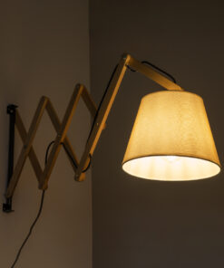 Alternative view of GloboStar® TALISHA 02028 Μοντέρνο Επιτοίχιο Φωτιστικό Απλίκα Μονόφωτο 1 x E27 IP20 Μπεζ Ξύλο με Μπεζ Ύφασμα - Μ100 x Π15 x Υ36cm