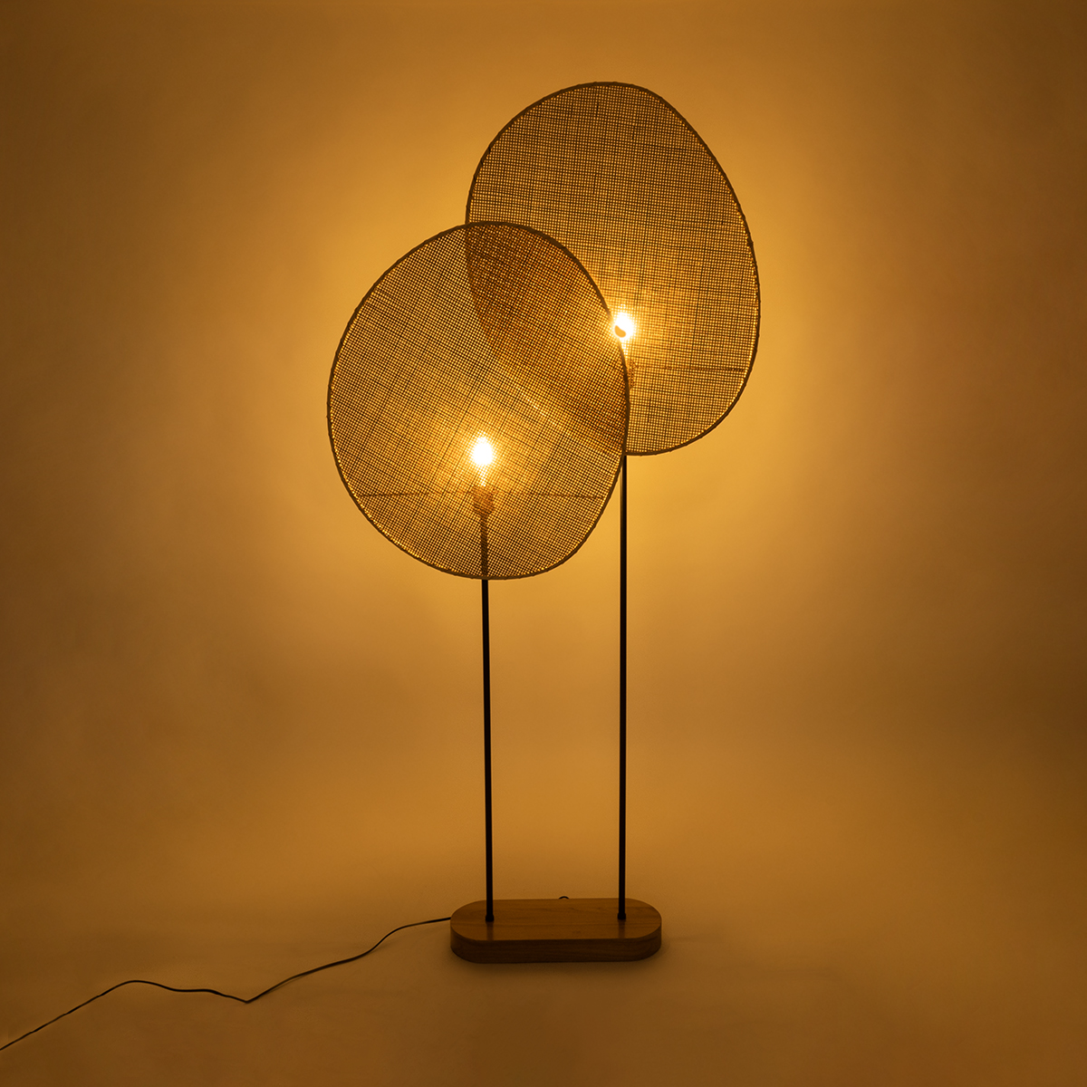 GloboStar® AZUL 02232 Boho Επιδαπέδιο Φωτιστικό Διφωτο 2 x E27 IP20 Μπεζ Ξύλο με Μαύρο Μέταλλο - Μ90 x Π17 x Υ170cm 4 GloboStar® AZUL 02232 Boho Επιδαπέδιο Φωτιστικό Διφωτο 2 x E27 IP20 Μπεζ Ξύλο με Μαύρο Μέταλλο - Μ90 x Π17 x Υ170cm - Image 2