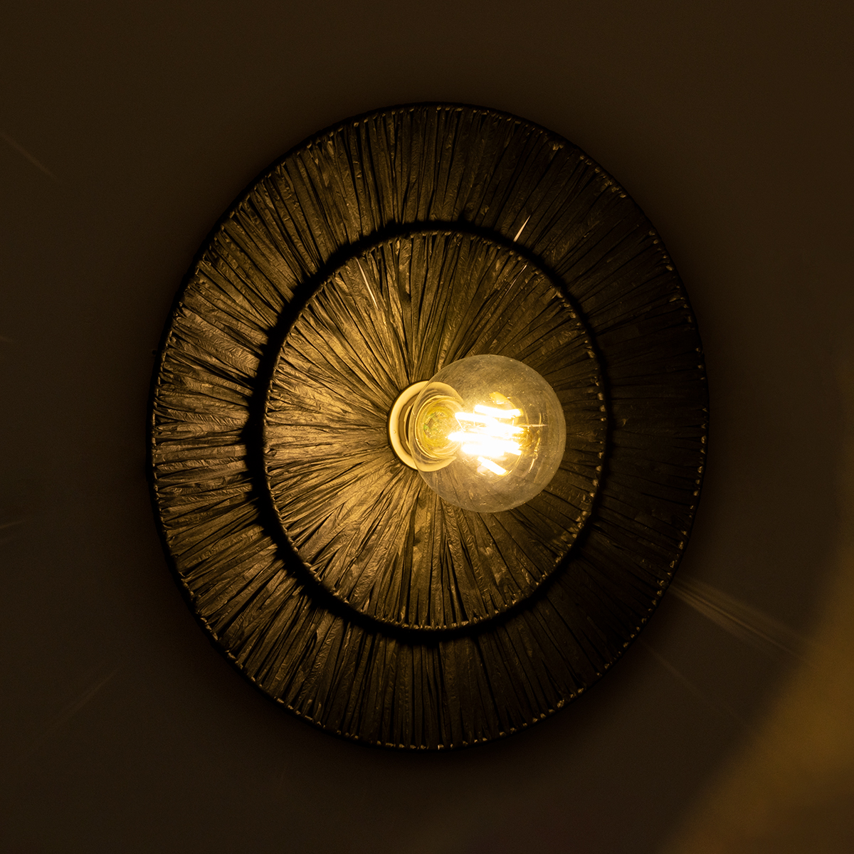 GloboStar® COLOMBO 02280 Boho Επιτοίχιο Φωτιστικό Απλίκα Μονόφωτο 1 x E27 IP20 Μαύρη Raffia - Μ40 x Π40 x Υ9cm 4 GloboStar® COLOMBO 02280 Boho Επιτοίχιο Φωτιστικό Απλίκα Μονόφωτο 1 x E27 IP20 Μαύρη Raffia - Μ40 x Π40 x Υ9cm - Image 2