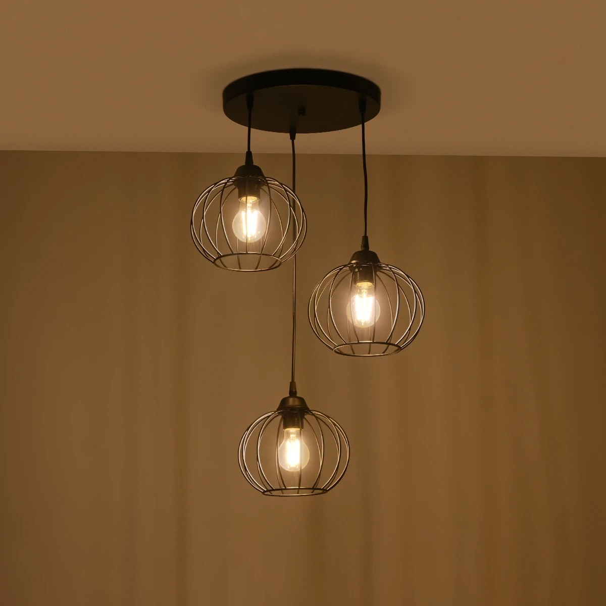 GLOBOSTAR® FLAMIA 201-0109 Vintage Κρεμαστό Φωτιστικό Οροφής με Ντουί 3 x E27 AC 220-240V IP20 - Μαύρο - Μ44 x Π44 x Υ66cm 3 GLOBOSTAR® FLAMIA 201-0109 Vintage Κρεμαστό Φωτιστικό Οροφής με Ντουί 3 x E27 AC 220-240V IP20 - Μαύρο - Μ44 x Π44 x Υ66cm - Image 2