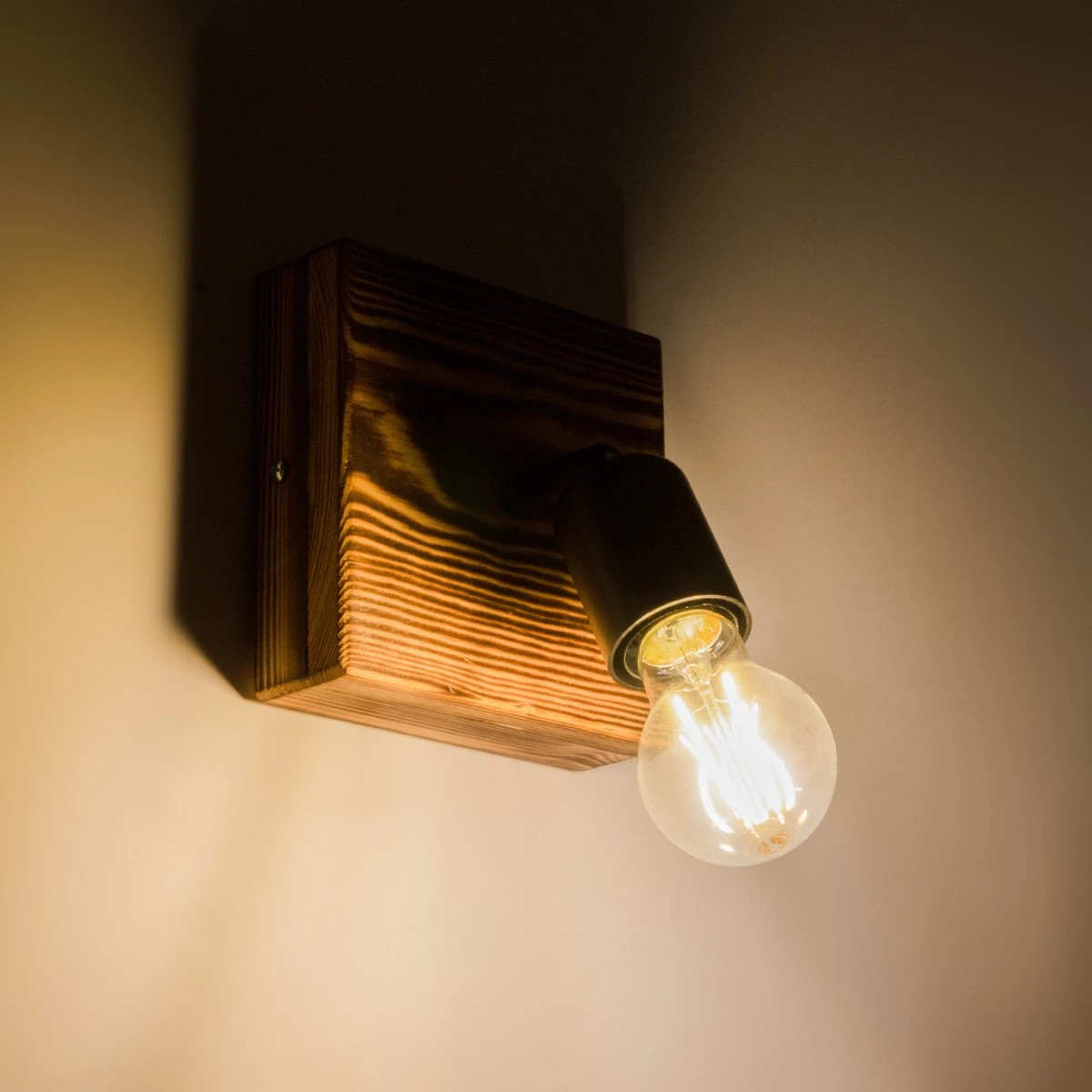 GloboStar® CUP 203-0062 Vintage Επιτοίχιο Φωτιστικό Απλίκα Μονόφωτο 1 x E27 IP20 Καφέ Ξύλο με Μαύρο Πλαστικό - Μ14.5 x Π14 x Υ15cm 3 GloboStar® CUP 203-0062 Vintage Επιτοίχιο Φωτιστικό Απλίκα Μονόφωτο 1 x E27 IP20 Καφέ Ξύλο με Μαύρο Πλαστικό - Μ14.5 x Π14 x Υ15cm - Image 2