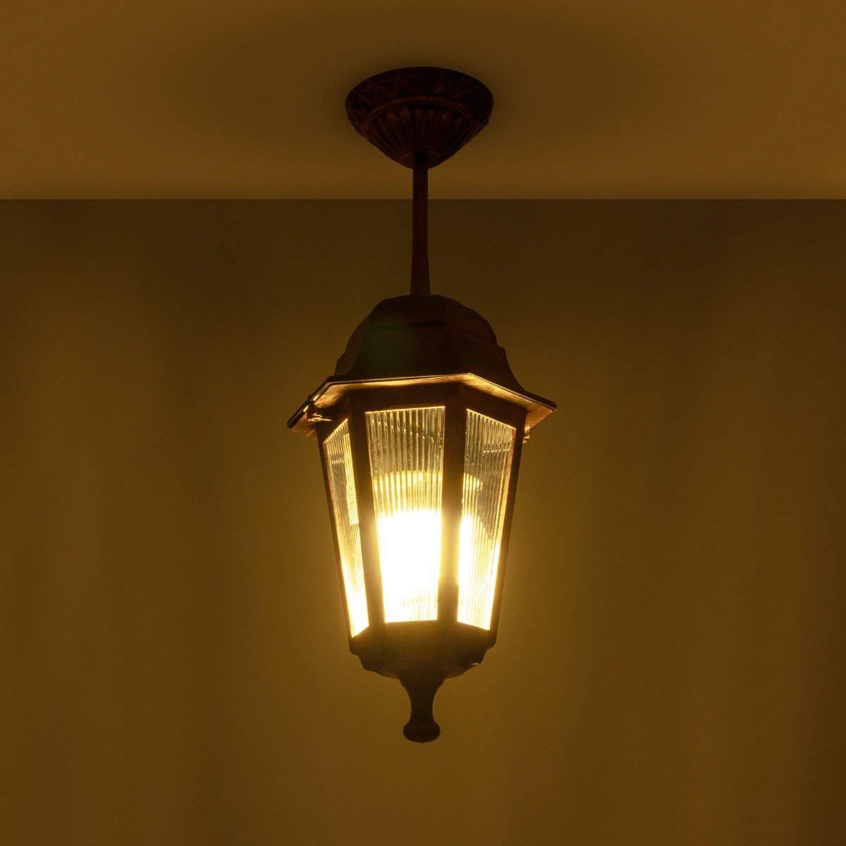 GloboStar® VITRO 203-0194 Vintage Κρεμαστό Φωτιστικό Φαναράκι Μονόφωτο 1 x E27 IP44 Χάλκινο Πλαστικό - Μ17 x Π17 x Υ28cm 3 GloboStar® VITRO 203-0194 Vintage Κρεμαστό Φωτιστικό Φαναράκι Μονόφωτο 1 x E27 IP44 Χάλκινο Πλαστικό - Μ17 x Π17 x Υ28cm - Image 2