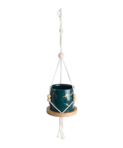 GloboStar® GloboStar® Artificial Garden TALLINN 20546 Κρεμαστό Διακοσμητικό Κεραμικό Κασπώ Γλάστρα - Flower Pot Πράσινο με Χρυσές Λεπτομέρειες και Μπεζ Ξύλινη Βάση Φ10 x Υ40cm