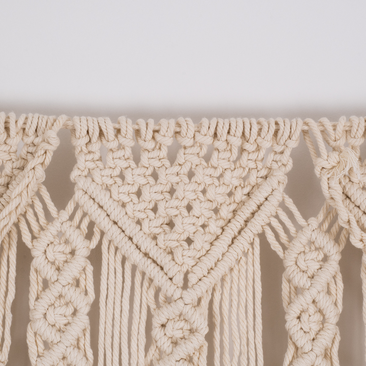 GloboStar® 35501 Μακραμέ Κουρτίνα Χειροποίητη Μπεζ Π180 x Υ200cm 6 GloboStar® 35501 Μακραμέ Κουρτίνα Χειροποίητη Μπεζ Π180 x Υ200cm - Image 4