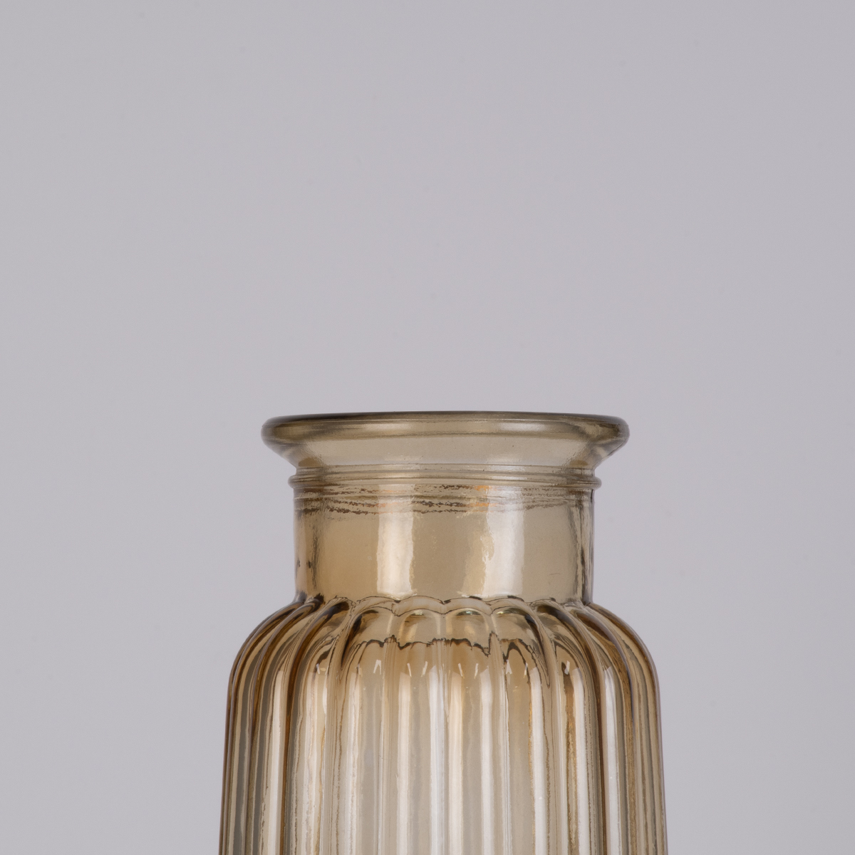 GloboStar® LAYLA 35603 Διακοσμητικό Βάζο Γυάλινο Μελί Φ11 x Υ22cm 5 GloboStar® LAYLA 35603 Διακοσμητικό Βάζο Γυάλινο Μελί Φ11 x Υ22cm - Image 3