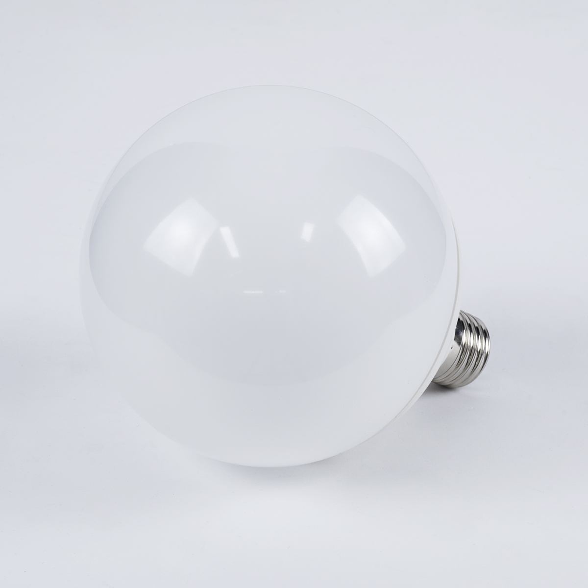 GLOBOSTAR® BUBBLE 60042 Λάμπα E27 G125 LED 20W 2000lm 260° AC 220-240V IP20 Ψυχρό Λευκό 6000K - Lumileds SMD Chip - Λευκό Γαλακτερό - Φ12.5 x Υ16cm - 3 Χρόνια Εγγύηση 4 GLOBOSTAR® BUBBLE 60042 Λάμπα E27 G125 LED 20W 2000lm 260° AC 220-240V IP20 Ψυχρό Λευκό 6000K - Lumileds SMD Chip - Λευκό Γαλακτερό - Φ12.5 x Υ16cm - 3 Χρόνια Εγγύηση - Image 2