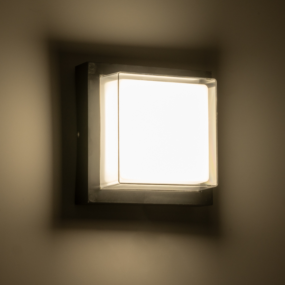 GLOBOSTAR® NEXUS 60767 Φωτιστικό Τοίχου - Απλίκα Εσωτερικού/Εξωτερικού Χώρου LED 10W 1050lm 120° AC175-265V Αδιάβροχο IP65 - Πλαστικό Σώμα - Φυσικό λευκό 4500K - Μ17 x Π17 x Υ9cm - Μαύρο - Bridgelux Chip - 3 Χρόνια Εγγύηση 7 GLOBOSTAR® NEXUS 60767 Φωτιστικό Τοίχου - Απλίκα Εσωτερικού/Εξωτερικού Χώρου LED 10W 1050lm 120° AC175-265V Αδιάβροχο IP65 - Πλαστικό Σώμα - Φυσικό λευκό 4500K - Μ17 x Π17 x Υ9cm - Μαύρο - Bridgelux Chip - 3 Χρόνια Εγγύηση - Image 6