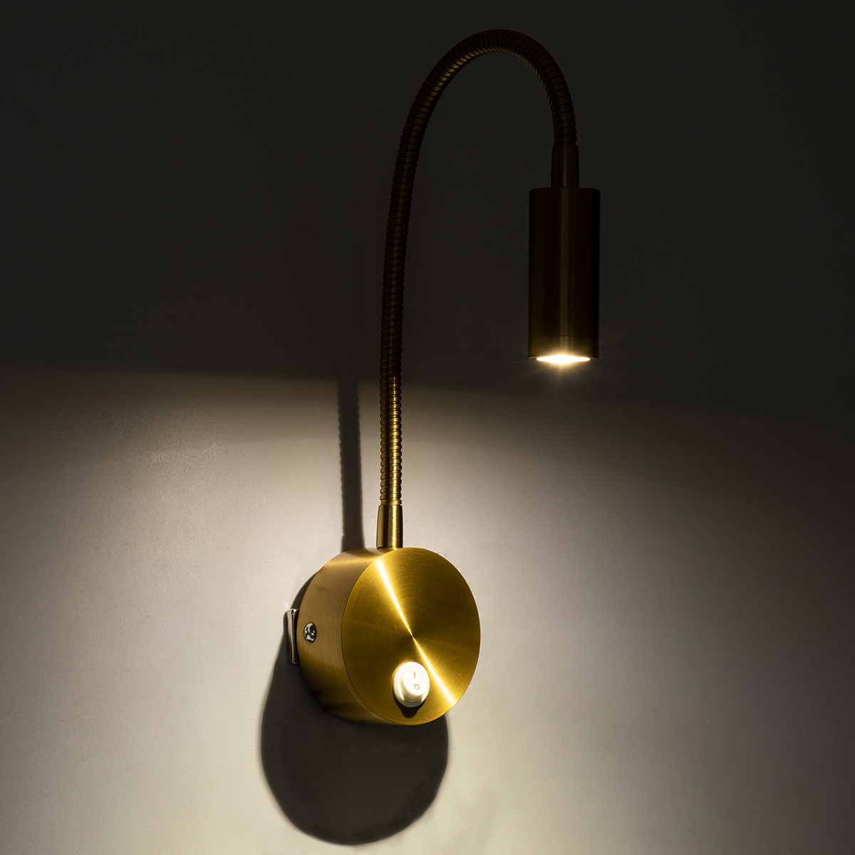 GloboStar® GOOSE 60880 Μοντέρνο Φωτιστικό Τοίχου - Απλίκα Ξενοδοχείου Bed Side LED 3W 300lm 36° AC 220-240V - Reading Light - Μ6.5 x Π15 x Υ24.5cm - Φυσικό Λευκό 4500K - Χρυσό Πλατίνα - 3 Xρόνια Εγγύηση 12 GloboStar® GOOSE 60880 Μοντέρνο Φωτιστικό Τοίχου - Απλίκα Ξενοδοχείου Bed Side LED 3W 300lm 36° AC 220-240V - Reading Light - Μ6.5 x Π15 x Υ24.5cm - Φυσικό Λευκό 4500K - Χρυσό Πλατίνα - 3 Xρόνια Εγγύηση - Image 10