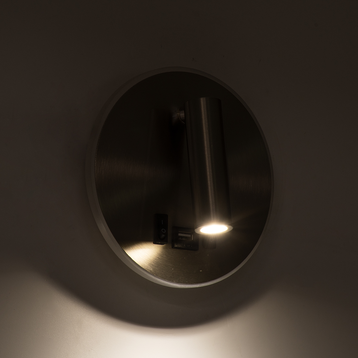 GloboStar® LADY-R 60941 Μοντέρνο Φωτιστικό Τοίχου - Απλίκα Ξενοδοχείου Bed Side LED 6W 600lm 36° & 360° AC 220-240V - Reading Light & Κρυφός Φωτισμός - Φορτιστής USB 3A - Φ15 x Υ7cm - Φυσικό Λευκό 4500K - Νίκελ Βούρτσας - 3 Χρόνια Εγγύηση 12 GloboStar® LADY-R 60941 Μοντέρνο Φωτιστικό Τοίχου - Απλίκα Ξενοδοχείου Bed Side LED 6W 600lm 36° & 360° AC 220-240V - Reading Light & Κρυφός Φωτισμός - Φορτιστής USB 3A - Φ15 x Υ7cm - Φυσικό Λευκό 4500K - Νίκελ Βούρτσας - 3 Χρόνια Εγγύηση - Image 10