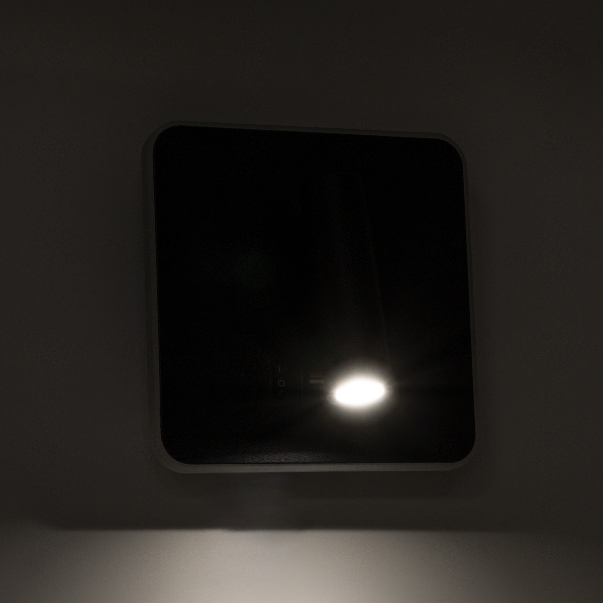 GloboStar® LADY-S 60942 Μοντέρνο Φωτιστικό Τοίχου - Απλίκα Ξενοδοχείου Bed Side LED 6W 600lm 36° & 360° AC 220-240V - Reading Light & Κρυφός Φωτισμός - Φορτιστής USB 3A - Μ15 x Π15 x Υ7cm - Φυσικό Λευκό 4500K - Μαύρο - 3 Χρόνια Εγγύηση 10 GloboStar® LADY-S 60942 Μοντέρνο Φωτιστικό Τοίχου - Απλίκα Ξενοδοχείου Bed Side LED 6W 600lm 36° & 360° AC 220-240V - Reading Light & Κρυφός Φωτισμός - Φορτιστής USB 3A - Μ15 x Π15 x Υ7cm - Φυσικό Λευκό 4500K - Μαύρο - 3 Χρόνια Εγγύηση - Image 8