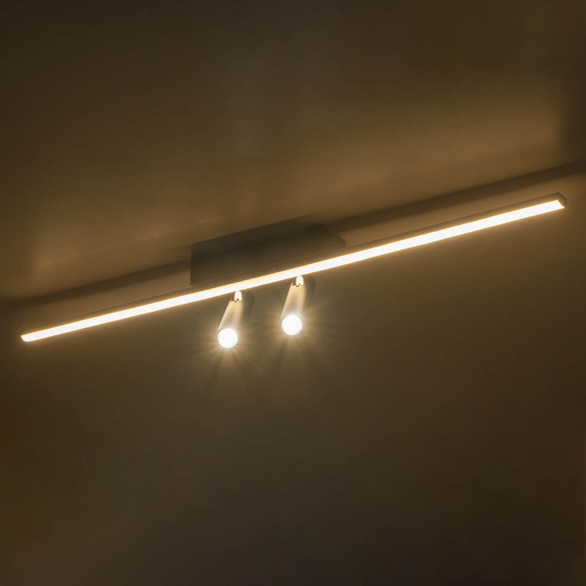 GLOBOSTAR® BARETTI 61226 Φωτιστικό Οροφής Linear Design LED CCT με Κινούμενα Σποτ LED Downlight 24W 2688lm 160° & 45° AC 220-240V IP20 - Εναλλαγή Φωτισμού μέσω Διακόπτη On/Off All In One Ψυχρό 6000k+Φυσικό 4500k+Θερμό 2700k - Μ80 x Π5.5 x Υ5 cm - Μαύρο - 3 Χρόνια Εγγύηση 11 GLOBOSTAR® BARETTI 61226 Φωτιστικό Οροφής Linear Design LED CCT με Κινούμενα Σποτ LED Downlight 24W 2688lm 160° & 45° AC 220-240V IP20 - Εναλλαγή Φωτισμού μέσω Διακόπτη On/Off All In One Ψυχρό 6000k+Φυσικό 4500k+Θερμό 2700k - Μ80 x Π5.5 x Υ5 cm - Μαύρο - 3 Χρόνια Εγγύηση - Image 9