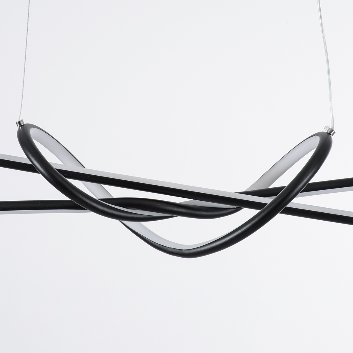 GLOBOSTAR® DOLORES 61279 Μοντέρνο Κρεμαστό Φωτιστικό Οροφής LED 105W 11760lm 300° AC 220-240V IP20 Ρυθμιζόμενο Λευκό CCT με Χειριστήριο από 2700K έως 6000K Dimmable - Lumileds SMD Chip - Μαύρο - Μ110 x Π17 x Υ17.5cm - 3 Χρόνια Εγγύηση 7 GLOBOSTAR® DOLORES 61279 Μοντέρνο Κρεμαστό Φωτιστικό Οροφής LED 105W 11760lm 300° AC 220-240V IP20 Ρυθμιζόμενο Λευκό CCT με Χειριστήριο από 2700K έως 6000K Dimmable - Lumileds SMD Chip - Μαύρο - Μ110 x Π17 x Υ17.5cm - 3 Χρόνια Εγγύηση - Image 5