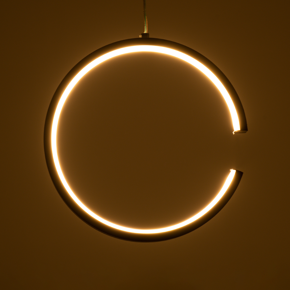 GLOBOSTAR® CEROBA 61306 Μοντέρνο Κρεμαστό Φωτιστικό Οροφής LED 12W 1320lm 360° AC 220-240V IP20 Ρυθμιζόμενο Λευκό CCT με On/Off 2700K/4500K/6000K - Lumileds SMD Chip - Μαύρο - Μ22 x Π2 x Υ22cm - 3 Χρόνια Εγγύηση 10 GLOBOSTAR® CEROBA 61306 Μοντέρνο Κρεμαστό Φωτιστικό Οροφής LED 12W 1320lm 360° AC 220-240V IP20 Ρυθμιζόμενο Λευκό CCT με On/Off 2700K/4500K/6000K - Lumileds SMD Chip - Μαύρο - Μ22 x Π2 x Υ22cm - 3 Χρόνια Εγγύηση - Image 8