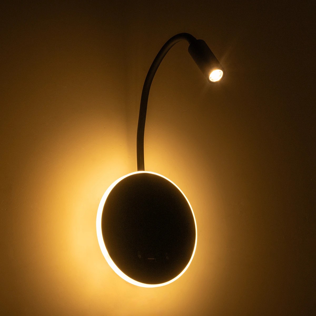 GLOBOSTAR® GOOSE 61695 Μοντέρνο Φωτιστικό Τοίχου - Απλίκα Ξενοδοχείου Reading Light με Φορτιστή USB 3A LED 6W 600lm 36° & 360° AC 220-240V IP20 Θερμό Λευκό 2700K - Bridgelux COB Chip & TÜV SÜD Driver - Μαύρο Ματ - Μ15.5 x Π22.5 x Υ30cm - 3 Χρόνια Εγγύηση 10 GLOBOSTAR® GOOSE 61695 Μοντέρνο Φωτιστικό Τοίχου - Απλίκα Ξενοδοχείου Reading Light με Φορτιστή USB 3A LED 6W 600lm 36° & 360° AC 220-240V IP20 Θερμό Λευκό 2700K - Bridgelux COB Chip & TÜV SÜD Driver - Μαύρο Ματ - Μ15.5 x Π22.5 x Υ30cm - 3 Χρόνια Εγγύηση - Image 9