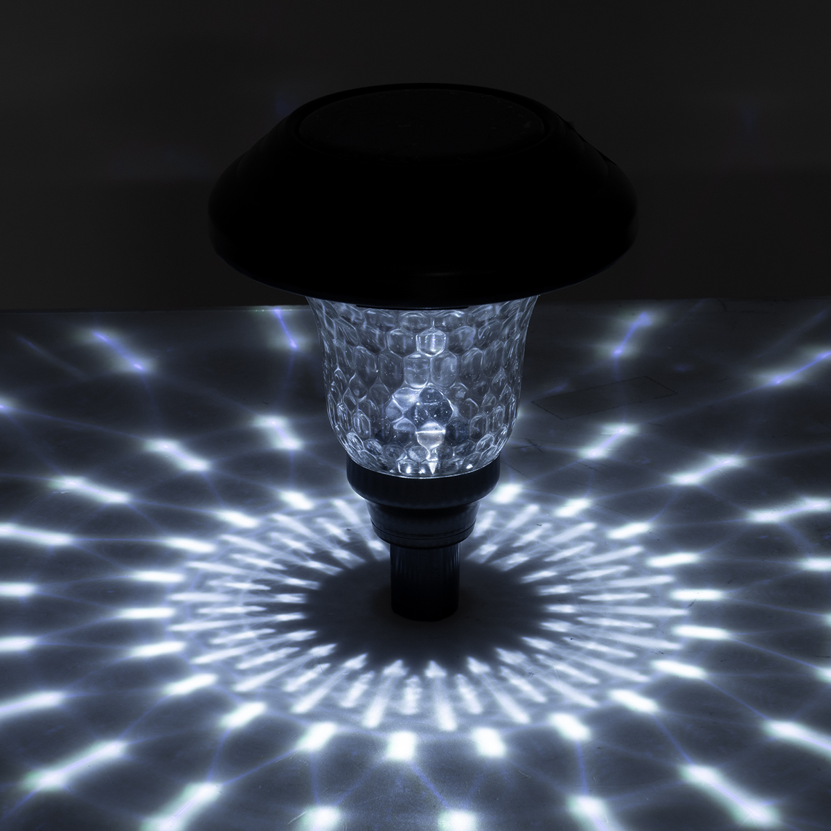 GloboStar® 69927 ΣΕΤ 4 Τεμαχίων Αυτόνομα Ηλιακά Φωτιστικά LED SMD 0.24W/Τεμ. 24lm/Τεμ. με Ενσωματωμένη Μπαταρία 600mAh - Φωτοβολταϊκό Πάνελ με Αισθητήρα Ημέρας-Νύχτας Αδιάβροχο IP65 Φανάρι Κήπου Στρογγυλό Ψυχρό Λευκό 6000K Φ12 x Υ23cm 9 GloboStar® 69927 ΣΕΤ 4 Τεμαχίων Αυτόνομα Ηλιακά Φωτιστικά LED SMD 0.24W/Τεμ. 24lm/Τεμ. με Ενσωματωμένη Μπαταρία 600mAh - Φωτοβολταϊκό Πάνελ με Αισθητήρα Ημέρας-Νύχτας Αδιάβροχο IP65 Φανάρι Κήπου Στρογγυλό Ψυχρό Λευκό 6000K Φ12 x Υ23cm - Image 7