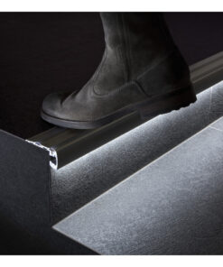 GloboStar® STAIR-PROFILE 70843-3M Προφίλ Αλουμινίου - Βάση & Ψύκτρα Ταινίας LED με Μαύρο Φιμέ Κάλυμμα - Χρήση σε Σκαλοπάτια - Πατητό Κάλυμμα - Μαύρο - 3 Μέτρα - Μ300 x Π8 x Υ3.2cm 21 70843 3m 9