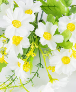 Alternative view of GloboStar® 78200 Τεχνητό Φυτό Μπουκέτο Διακοσμητικών Λουλουδιών με 10 Λευκές και Κίτρινες Μαργαρίτες Μ27 x Π27 x Υ33cm