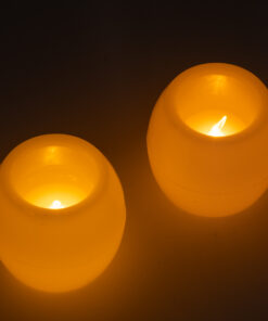 GloboStar® GloboStar® CANDLE 79549 ΣΕΤ 2 x Διακοσμητικά Realistic Κεράκια με LED Εφέ Κινούμενης Φλόγας - Μπαταρίας 2 x CR2032 Θερμό Λευκό 2700K Μπεζ D6 x H5cm