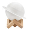 GloboStar® GloboStar® MOON 79608 Επιτραπέζιο Φωτιστικό Πορτατίφ LED 2W 120lm 360° DC 5V IP20 RGBW Dimmable Λευκό Πλαστικό με Μπεζ Ξύλο - Μ15 x Π15 x Υ13.5cm - 2 Xρόνια Εγγύηση
