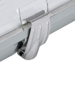 GLOBOSTAR® VIGAS 90610 Γραμμικό Βιομηχανικό Φωτιστικό Σκαφάκι Tri-Proof με Μεταλλικά Clips για 1 x Λάμπα T8 G13 60cm Τύπου Φθορίου LED Τροφοδοσίας Ενός Άκρου 120° AC 220-240V Αδιάβροχο IP65 - Γκρι με Διάφανο Κάλυμμα Πλαστικό PC - Μ66 x Π8 x Υ8cm 12 90610 6
