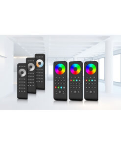 GloboStar® 71563 RS4 SKYDANCE Ασύρματο Χειριστήριο Αφής RF 2.4Ghz 4 Group για όλα τα RGB/RGBW SKYDANCE Controller DC 3V 2 x AAA - IP20 Μαύρο Μ14 x Π5 x Υ1.9cm - 5 Years Warranty 25 96113a 71563 13