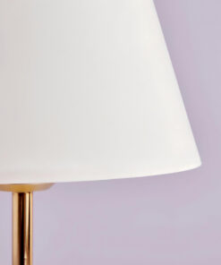 GloboStar® GloboStar® GLOSSY 204-0071 Μοντέρνο Eπιτραπέζιο Φωτιστικό Πορτατίφ Μονόφωτο 1 x E27 IP20 Χρυσό Μέταλλο με Λευκό Ύφασμα - Μ22 x Π22 x Υ37cm